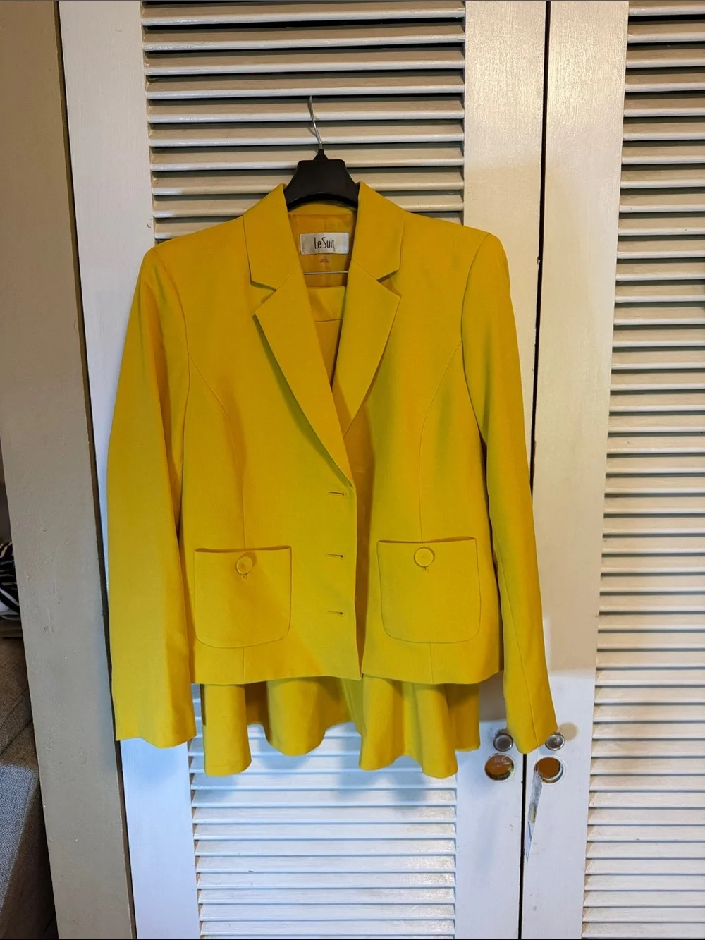 Le Suit Mustard Women's Suit